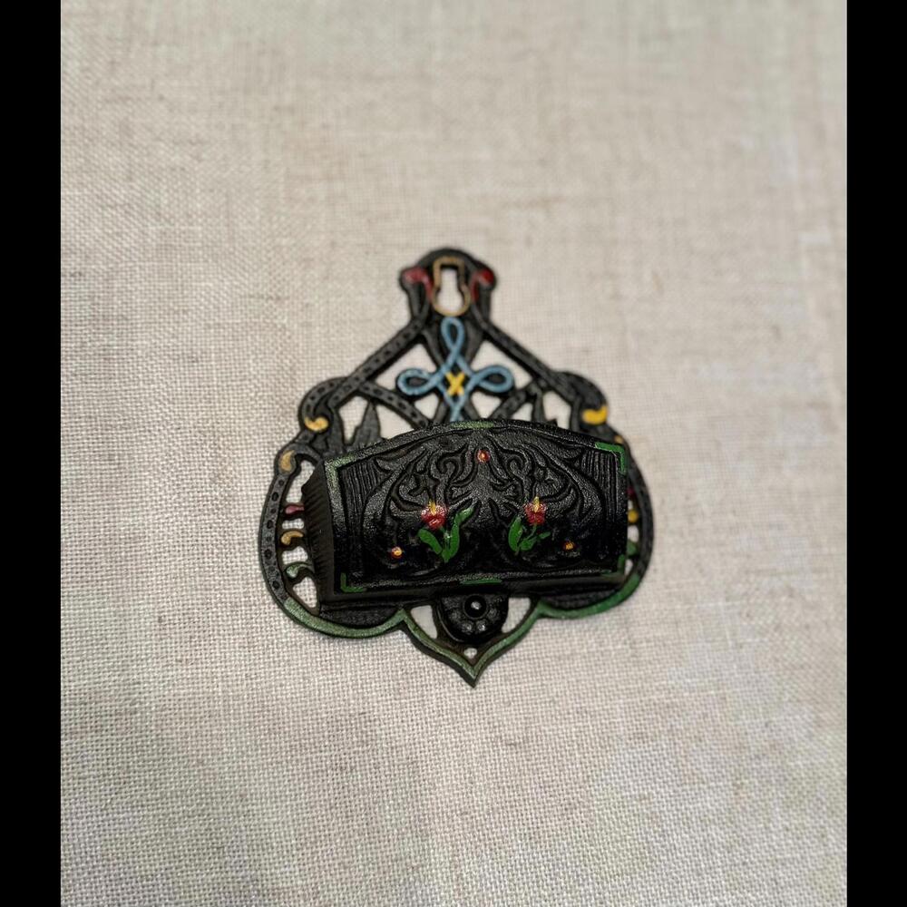 VTG Wilton Hand Painted Cast Iron Wall Mount Match Holders-2